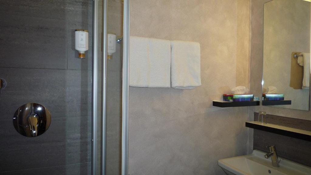 Cristall - Frankfurt 3*
