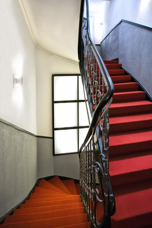 Cristall - Frankfurt Hotel 3*