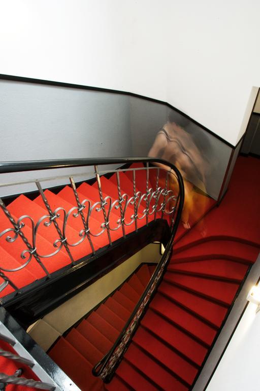 Cristall - Frankfurt Hotel